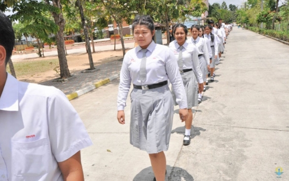 พิธีรับประกาศนียบัตร ระดับ ม.3 และ ม.6 ปีการศึกษา2559 18032560