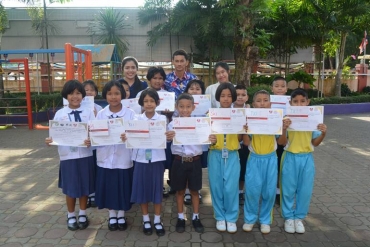 นักเรียนรับประกาศนียบัตร งานศิลปกรรม ปตธ. 06-09-2562