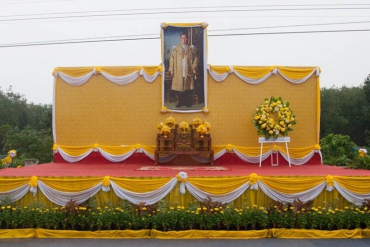 โรงเรียนพะตงวิทยามูลนิธิร่วมพิธีวางพวงมาลา 13-10-2563