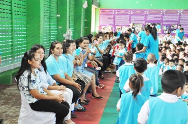 วันแม่ ระดับอนุบาล 09082559