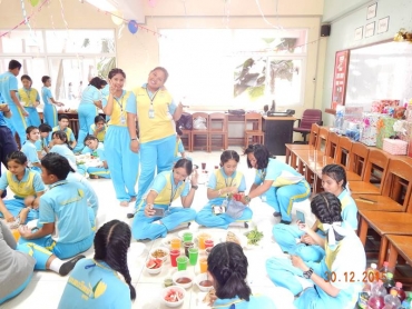 กิจกรรมปีใหม่ ระดับมัธยม 2558